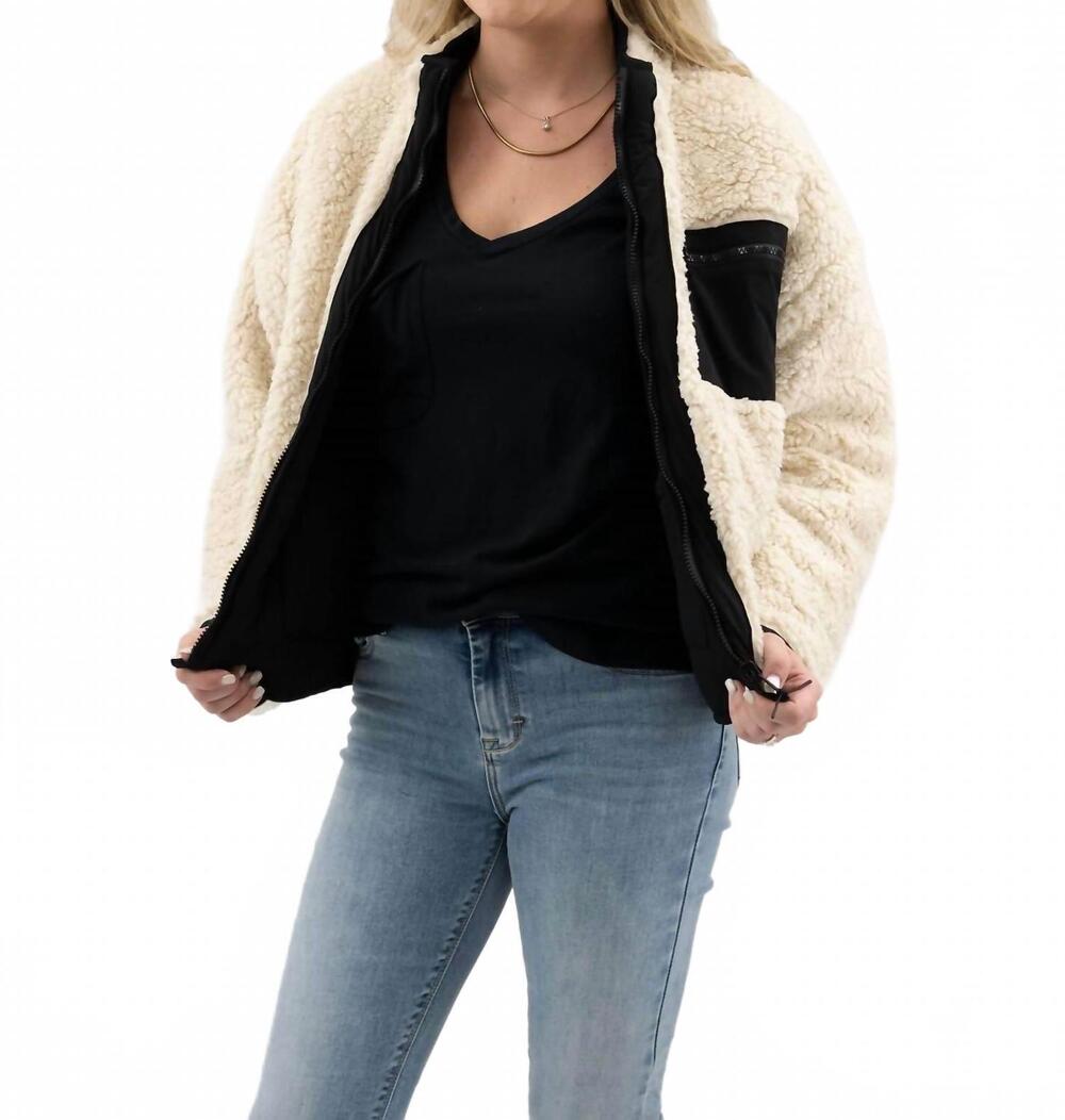 NEW Z SUPPLY women's on the go reversible jacket in black